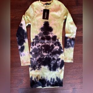 New Pretty little thing  PrettyLityleThing NWT Bodycon Ribbed tie dye mini dress